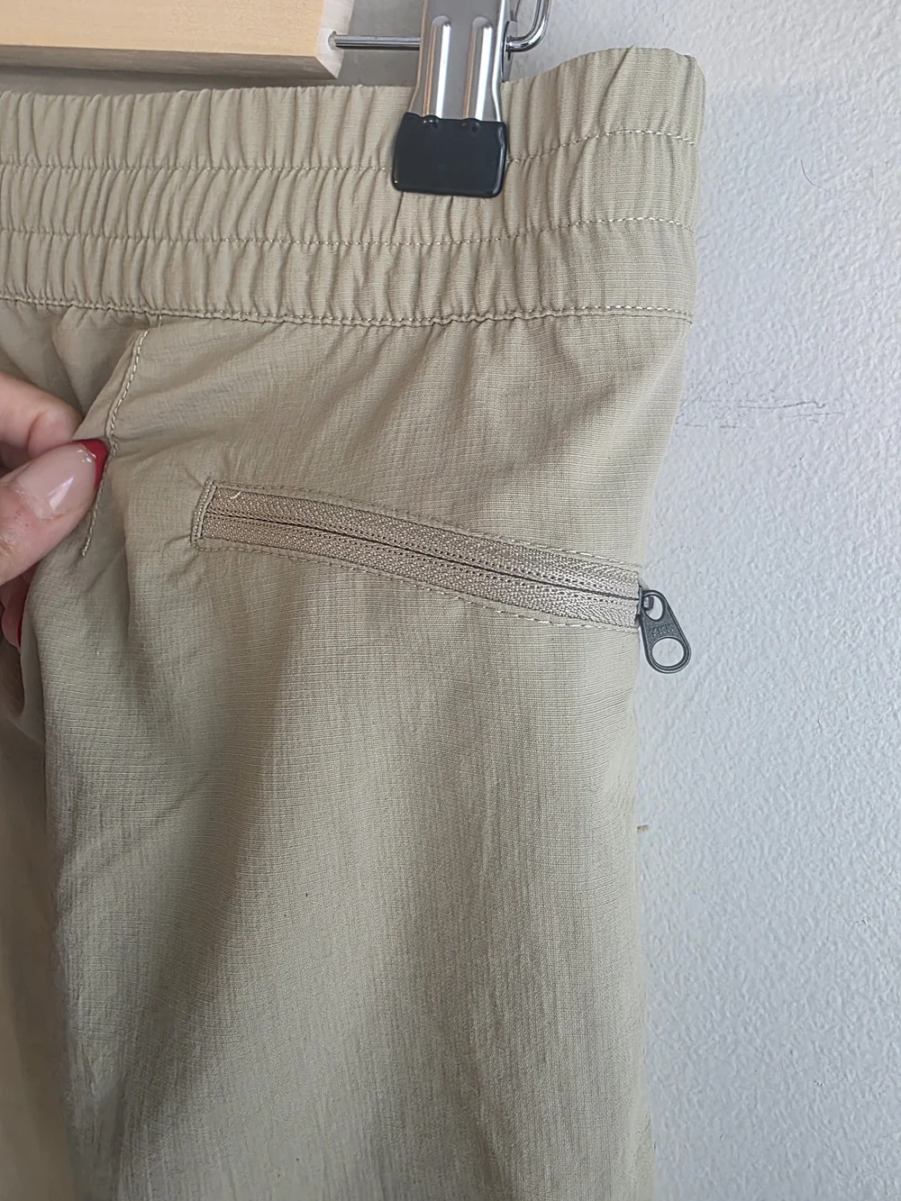 The North Face Men's Khaki Nylon Hiking Shorts Size Medium